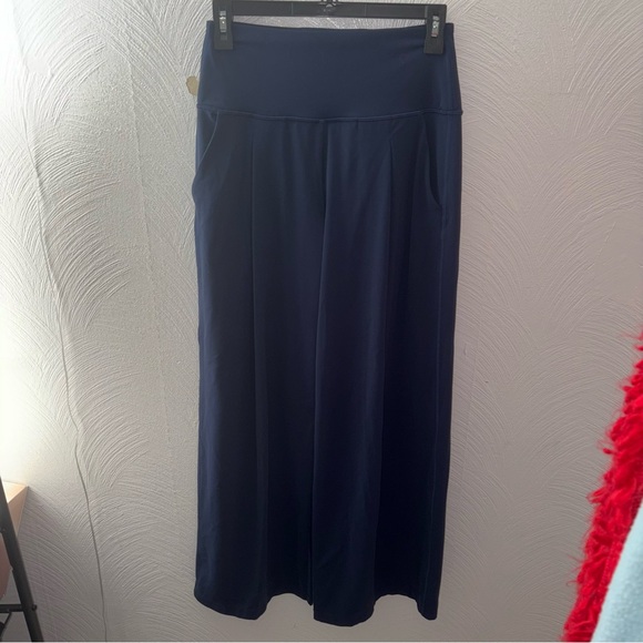 Lululemon $128 Retail Align™ Palazzo Pant Regular 32” Inseam in True Navy Size 6 - Picture 7 of 10